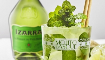 IZARRA, La marque iconique du Pays Basque voit sa recette revisitée